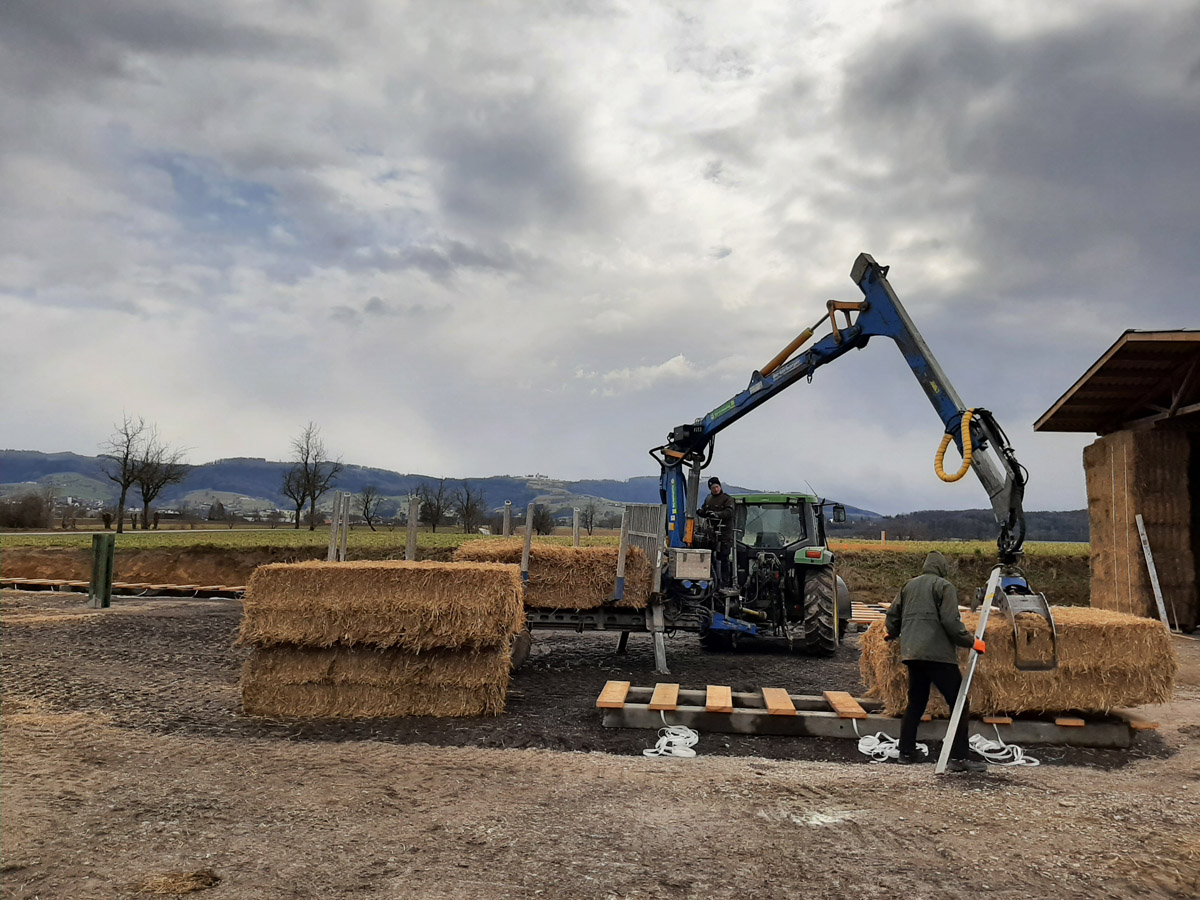 Halle 2 Betonfertigteilfundamente